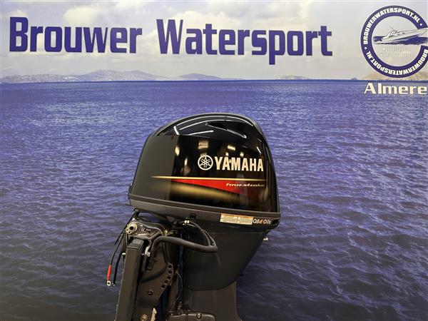 Grote foto selva yamaha 60 pk artnr 2869 selva 100 yamaha alleen watersport en boten buiten en binnenboordmotoren