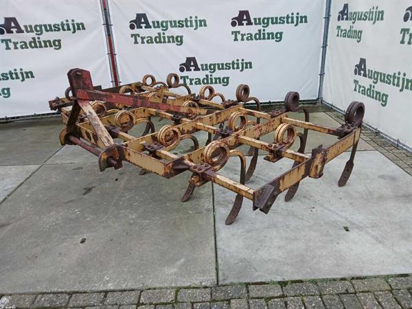 Grote foto huard veertandcultivator agrarisch cultivators en woelers