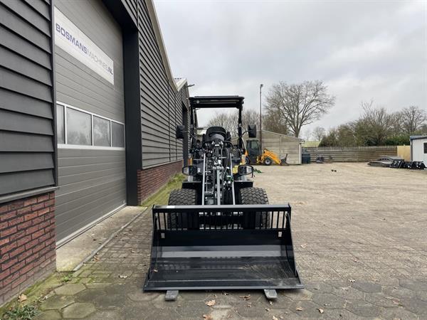 Grote foto giant g2700e x tra hd minishovel kniklader nieuw electrisch agrarisch shovels