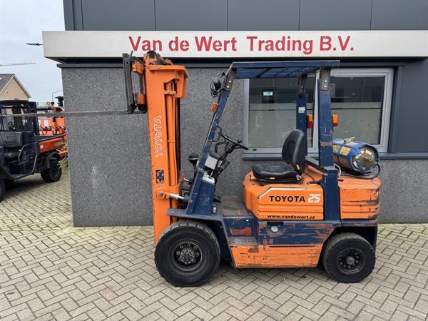 Grote foto toyota 42 5fgf 25 heftruck triplo 470 freelift sideshift lpg agrarisch heftrucks