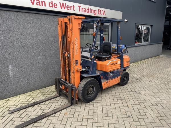 Grote foto toyota 42 5fgf 25 heftruck triplo 470 freelift sideshift lpg agrarisch heftrucks