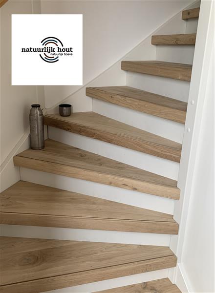 Grote foto traprenovatie eiken overzettreden huis en inrichting parket en laminaat