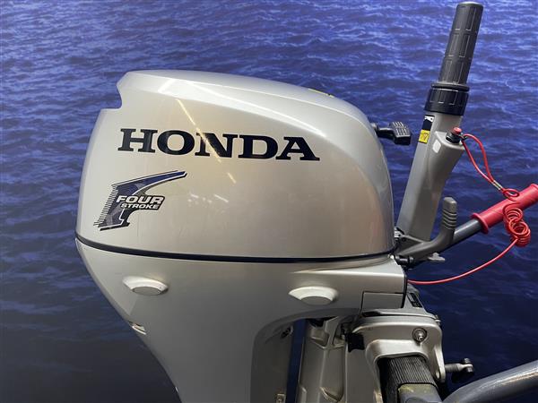 Grote foto honda 20 pk buitenboordmotor artnr 2406 kortstaart watersport en boten buiten en binnenboordmotoren