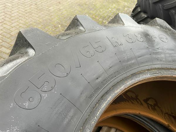 Grote foto vredestein traxion 650 65 38. trekkerbanden agrarisch wielen