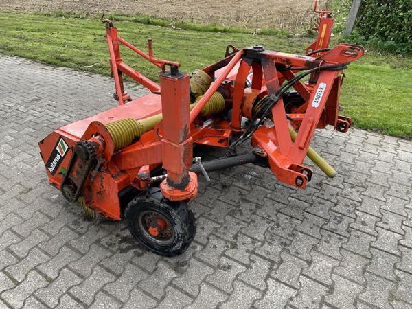 Grote foto holaris a220 rolbezem agrarisch veegmachines