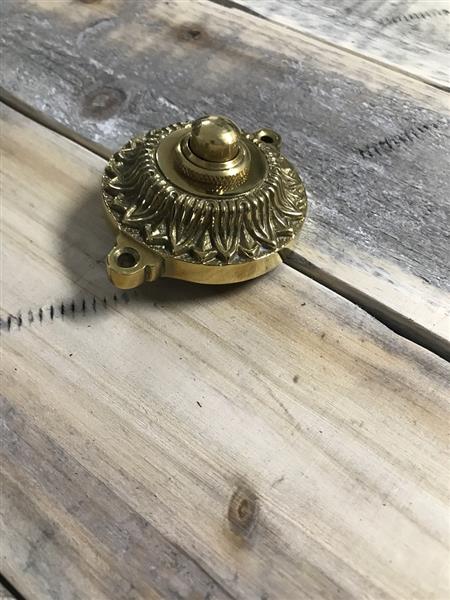 Grote foto deurbel in glanzend messing bel in art nouveau eeuwwisseling bel doe het zelf en verbouw materialen en producten