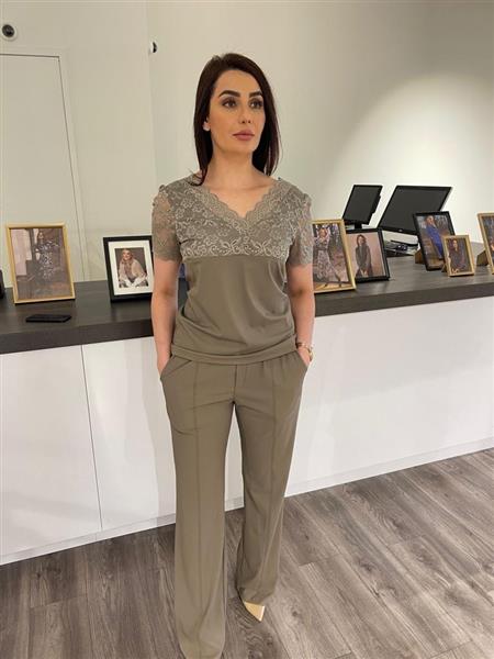 Grote foto mirna broek 24vzg05 klei kleding dames broeken en pantalons