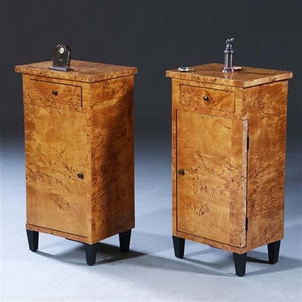 Grote foto stel van 2 blonde nachtkastjes zeer strak biedermeier berkenwortel ca 1825 no.231630 antiek en kunst stoelen en banken