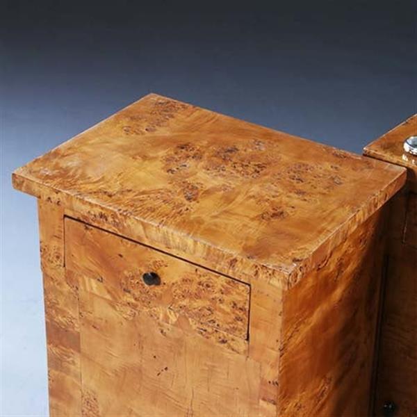 Grote foto stel van 2 blonde nachtkastjes zeer strak biedermeier berkenwortel ca 1825 no.231630 antiek en kunst stoelen en banken