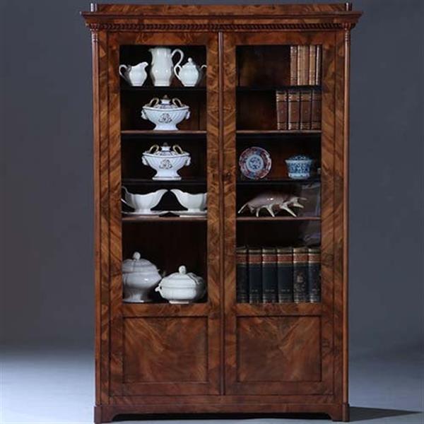 Grote foto strakke biedermeier boekenkast servieskast in bloemmahonie met verstelbare planken no.231635 antiek en kunst stoelen en banken