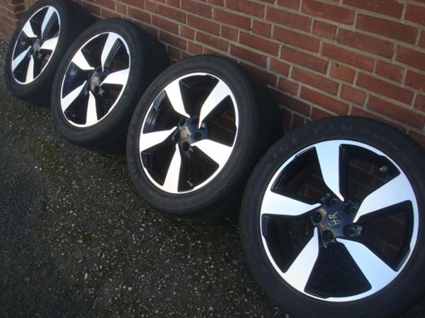 Grote foto 18 nissan qashqai renault megane velgen banden auto onderdelen banden en velgen