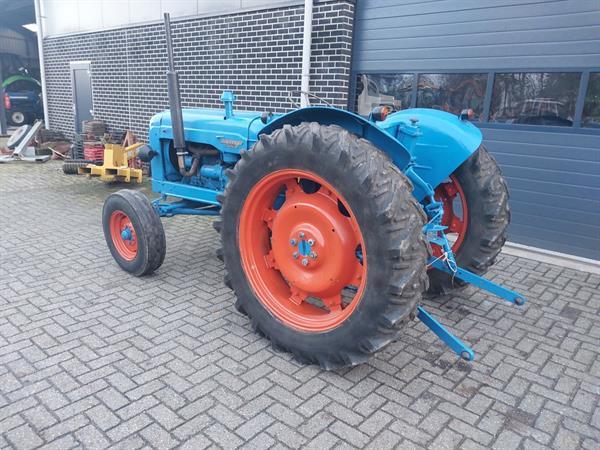 Grote foto fordson power major agrarisch tractoren