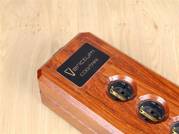 Grote foto verictum cogitari sx highend audio power distributor audio tv en foto onderdelen en accessoires