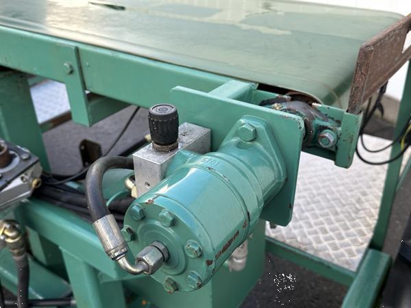 Grote foto baekelandt preirooier voor knolselderij en prei agrarisch oogstmachines