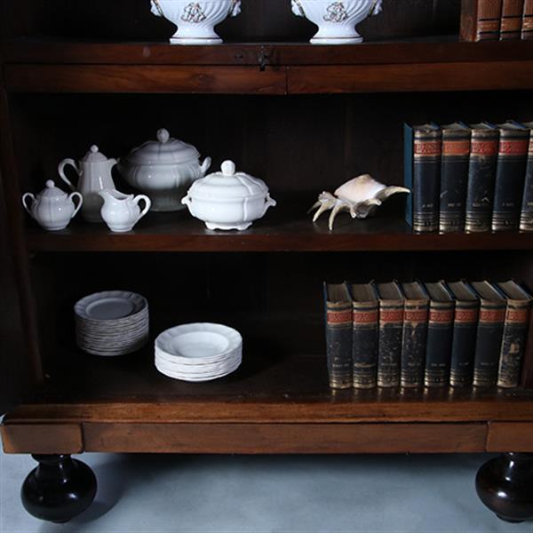 Grote foto kleine pastoorskast ca 1790 in zeer mooie oude kleur en uitstraling no.231640 antiek en kunst stoelen en banken