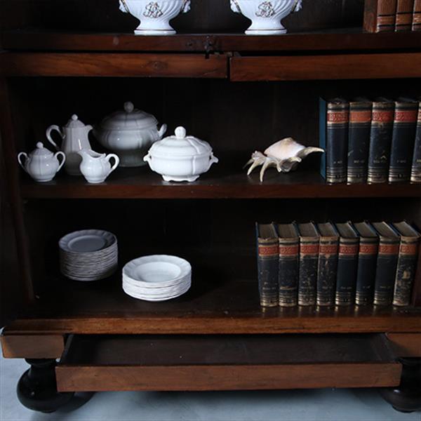 Grote foto kleine pastoorskast ca 1790 in zeer mooie oude kleur en uitstraling no.231640 antiek en kunst stoelen en banken