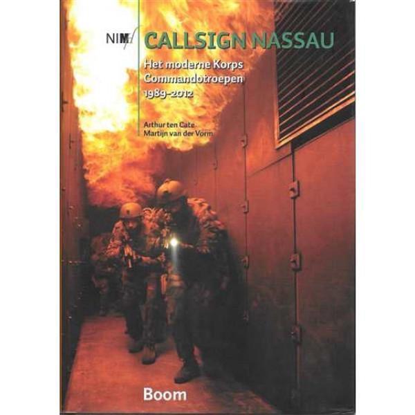 Grote foto callsign nassau boeken geschiedenis wereld