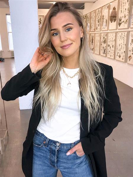 Grote foto zoek je ook iemand die je 100 kan vertrouwen contacten en berichten vrouw zoekt man