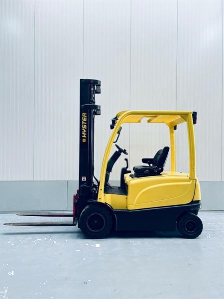 Grote foto hyster j2.5xn agrarisch heftrucks
