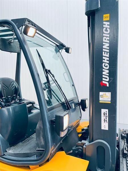 Grote foto jungheinrich dfg550s agrarisch heftrucks
