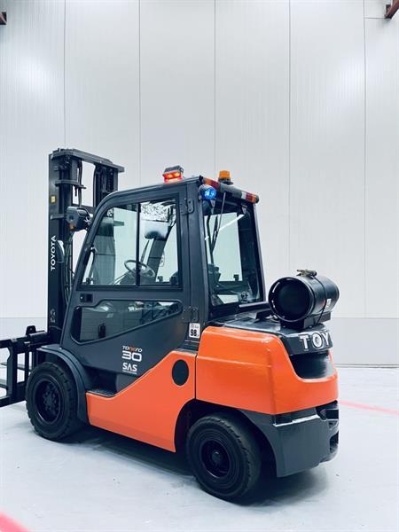 Grote foto toyota 02 8fgf30 agrarisch heftrucks