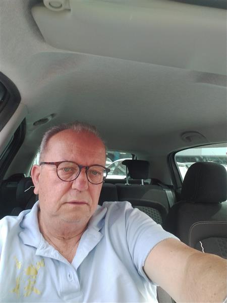 Grote foto seksdate of fwb contact gezocht erotiek man zoekt vrouwelijke sekspartner