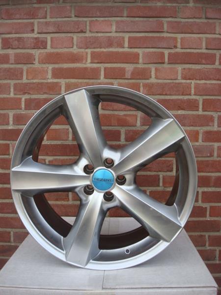 Grote foto 19 inch dezent velgen nieuwe set steek5x100 auto onderdelen banden en velgen