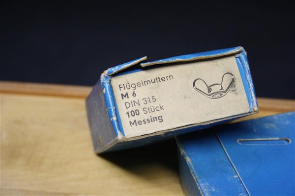 Grote foto vleugelmoer diversen overige