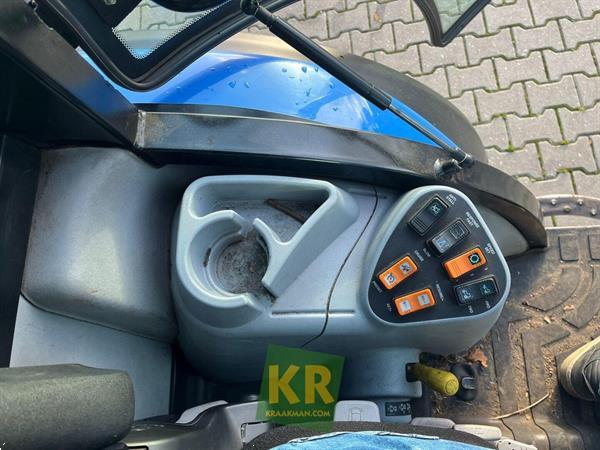 Grote foto new holland boomer 54d 276299 agrarisch akkerbouw