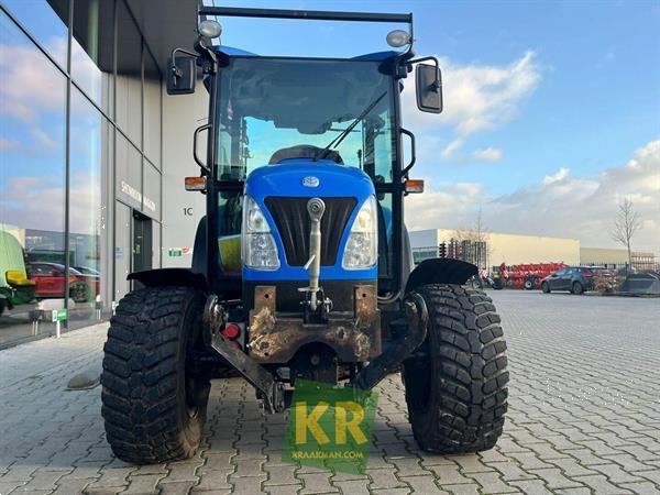 Grote foto new holland boomer 54d 276299 agrarisch akkerbouw