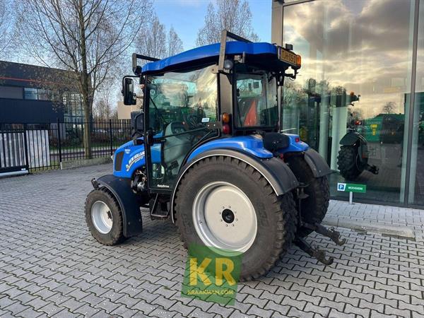 Grote foto new holland boomer 54d 276299 agrarisch akkerbouw