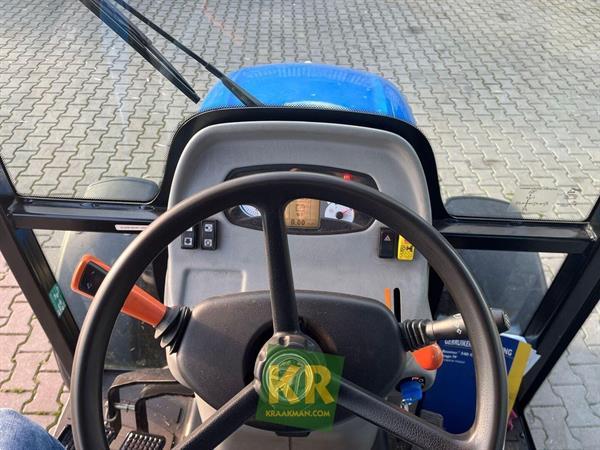 Grote foto new holland boomer 54d 276299 agrarisch akkerbouw