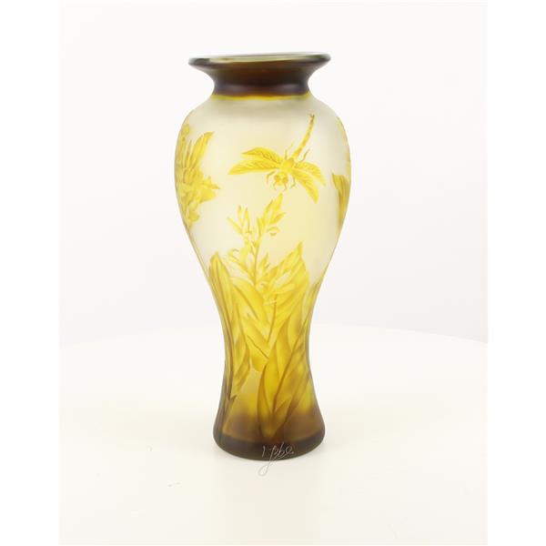 Grote foto een cameo glas baluster vaas dragonfly tuin en terras tuindecoratie