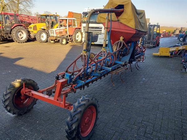 Grote foto accord da pneumatische zaaimachine 6 meter breed agrarisch zaaimachines