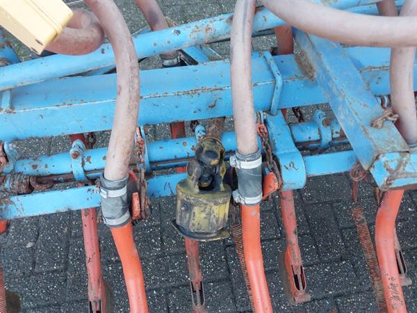 Grote foto accord da pneumatische zaaimachine 6 meter breed agrarisch zaaimachines