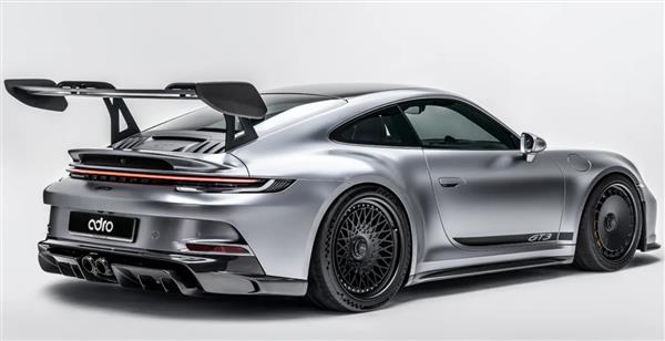 Grote foto dit betreft een porsche 992 gt3 adro at p swan neck carbon spoiler auto onderdelen tuning en styling