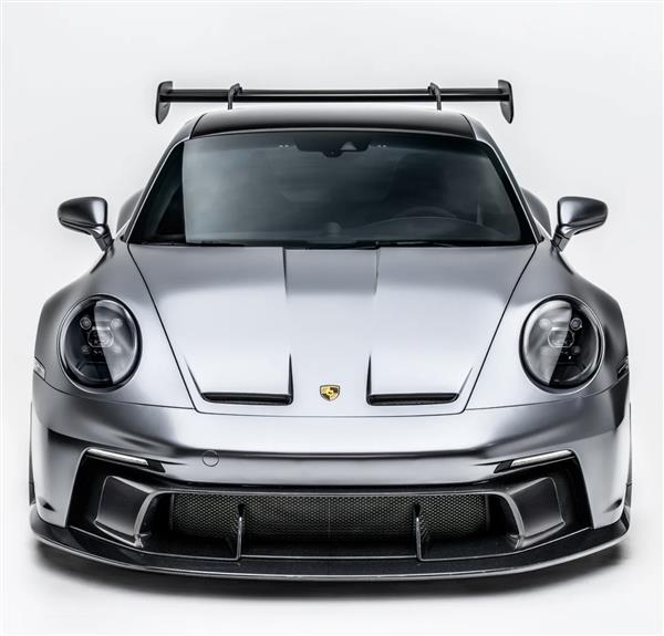 Grote foto dit betreft een porsche 992 gt3 adro carbon voorbumper splitter lip auto onderdelen tuning en styling