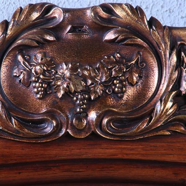 Grote foto schouwspiegel met facetgeslepen spiegelglas in eikenhouten lijst met bronzen ornamenten ca 1875 no. antiek en kunst spiegels