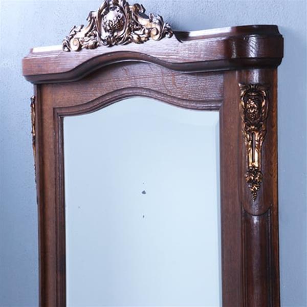 Grote foto schouwspiegel met facetgeslepen spiegelglas in eikenhouten lijst met bronzen ornamenten ca 1875 no. antiek en kunst spiegels