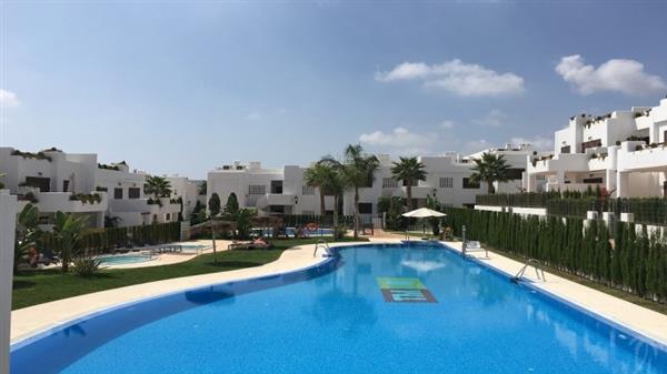 Grote foto uw nieuwe appartement in aguilas met parking en huizen en kamers nieuw europa