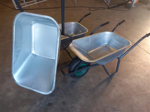 Grote foto kruiwagen gegalvaniseerd doe het zelf en verbouw kruiwagens en transportwagens