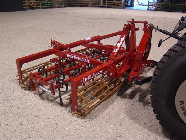 Grote foto dra drill master agrarisch akkerbouw
