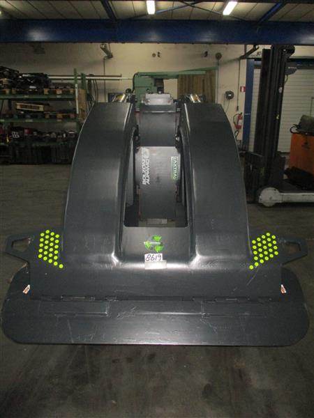 Grote foto auramo papierrollenklem tissue agrarisch heftrucks