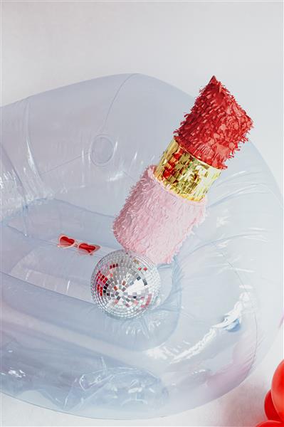 Grote foto pinata lipstick 20x54x20cm verzamelen overige verzamelingen