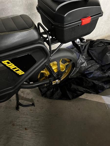 Grote foto agm goccia gev 1000 gold edition fietsen en brommers snorfietsen en snorscooters