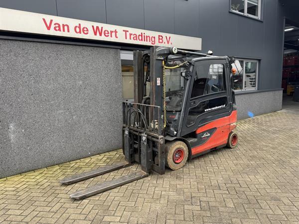 Grote foto heftruck linde e25l triplo450 freelift sideshift vorkversteller uitschuif accu2021 2016 agrarisch heftrucks