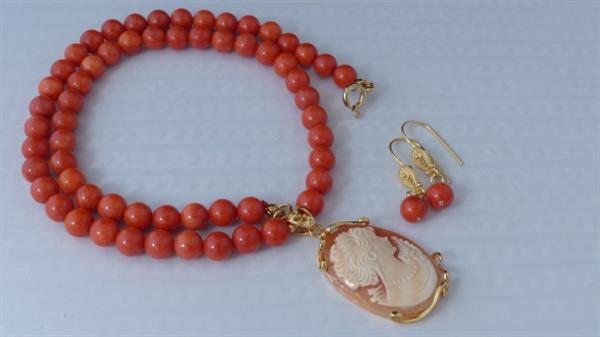 Grote foto oud hollandse koraal ketting oorhanger set sieraden tassen en uiterlijk kettingen