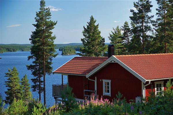 Grote foto vakantiehuis in zweden bij een meer vakantie zweden