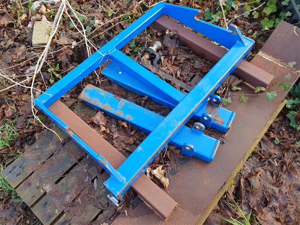 Grote foto solis palletvork compact serie voorladers inruiler agrarisch mechanisatie