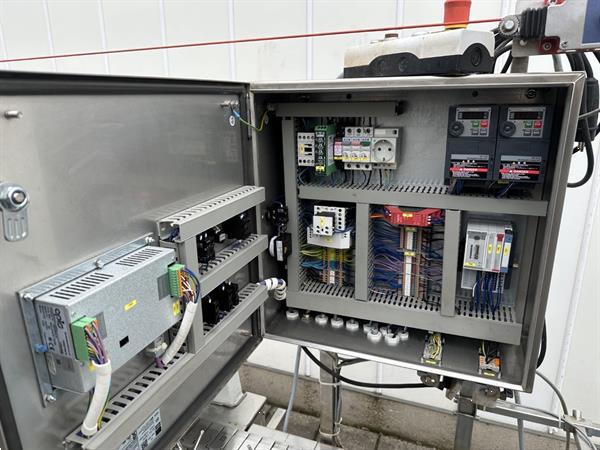 Grote foto srotec k5000 bosmachine voor kruiden en asperges agrarisch tuinbouw